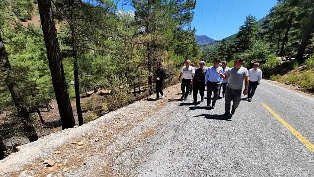 Yangın bölgesine giden İYİ Partililer'e, vatandaş böyle dert yandı: Gecikmeli müdahale edildi!