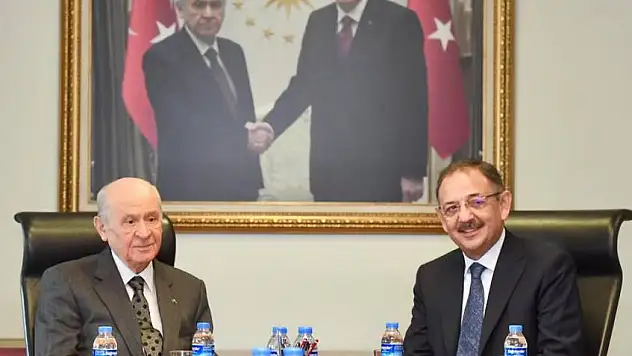 'Yanlış Söylüyor'