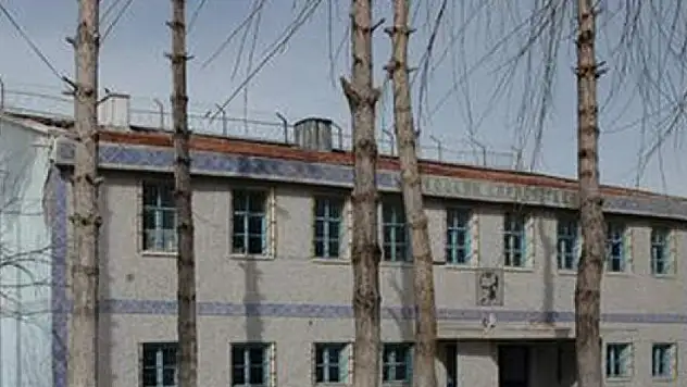 Yanlışlıkla tahliye edildi