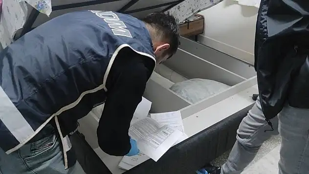 Videolar yapay zeka, dolandırıcılık gerçek: 6 tutuklama