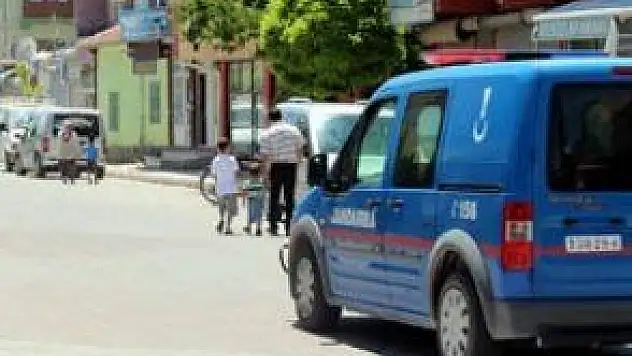 17 YAŞINDAKİ GENÇ, 8 YAŞINDAKİ KIZA TECAVÜZ İDDİASIYLA GÖZALTINA ALINDI