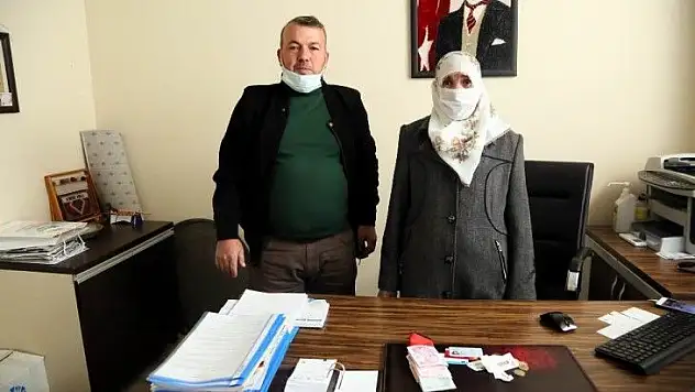 Yaşlı teyzenin parasını bulundu!