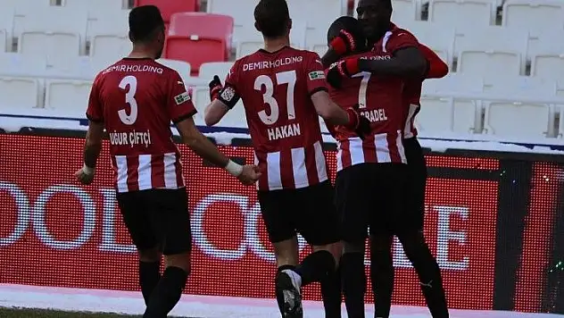 Yatabare ligde 5. golünü attı