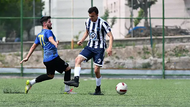 Yavru Aslanspor, Kocasinangücü'nü 2-1 yendi!