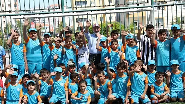 Yaz boyu çocuklar eğlenerek öğrenecek!