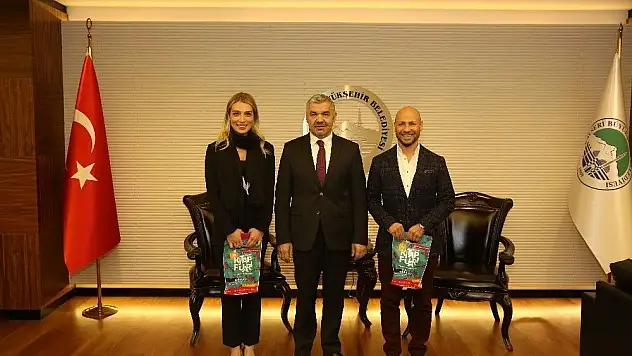 Yazar Kahraman Tazeoğlu: &quotYeniçağ belediyeciliğini en iyi yapan Kayseri&quot