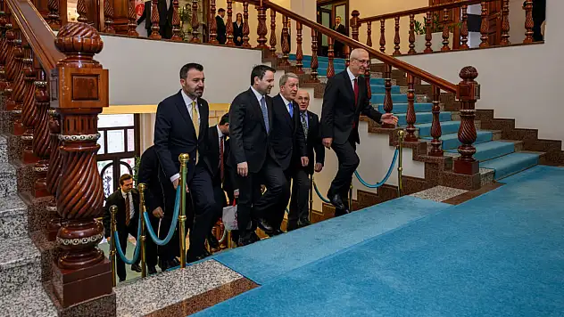 Yeni Bakan'dan, AK Parti Kayseri Milletvekili Hulusi Akar'a dikkat çeken karşılama!