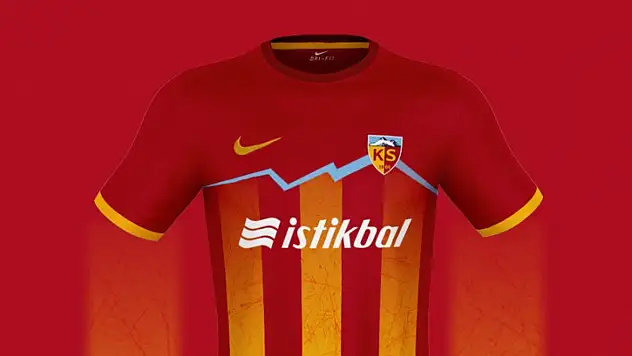 Yeni hocayı değil, ama yeni formaları tanıttılar!