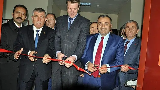 Yeni Tarım Binasının Temel Atma Töreninde Develiler Tek Yürek Oldu