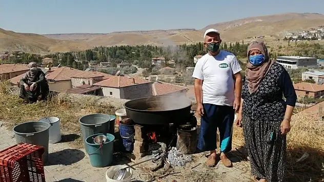 Yeşilhisar'da pekmez yapımı başladı