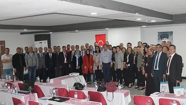 Yetişkinler için hayatboyu öğrenme programı düzenlendi
