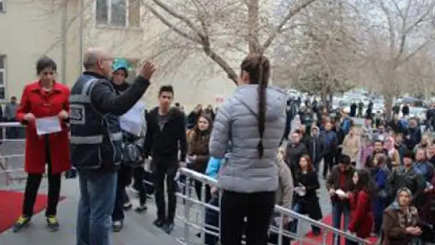 YGS'ye geç kalan öğrencileri umutlandıran açıklama