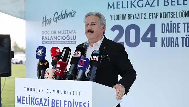 Yıldırım Beyazıt'ta büyük dönüşüm: Hak sahipleri yeni yuvalarına kavuştu