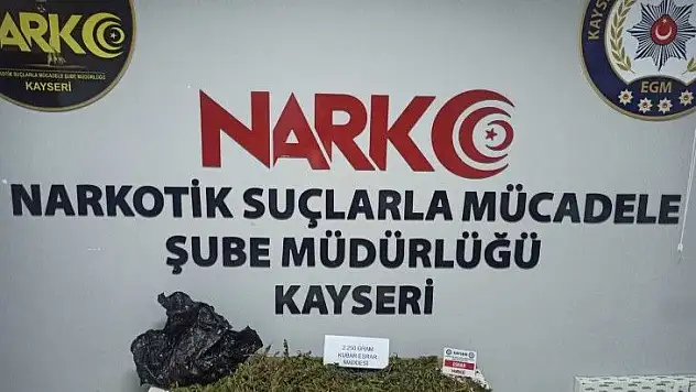 Yolcu otobüsüne uyuşturucu operasyonu
