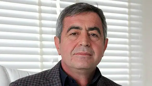 MHP'li Yücel 'Bu kadar at ve eşeği nereden buluyorlar'