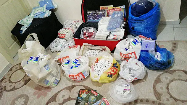 Yurt dışına ilaç götürmeye çalışan FETÖ zanlısı yakalandı