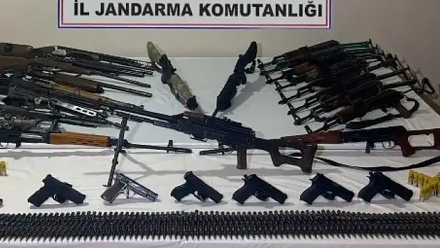 Yurt genelinde düğmeye basıldı! Bİnlerce kişi yakalandı