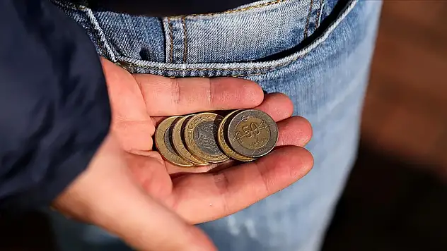Zam yapan sigara grubundan bugün indirim haberi geldi!