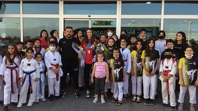 Taekwondo Avrupa üçüncüsü oldu