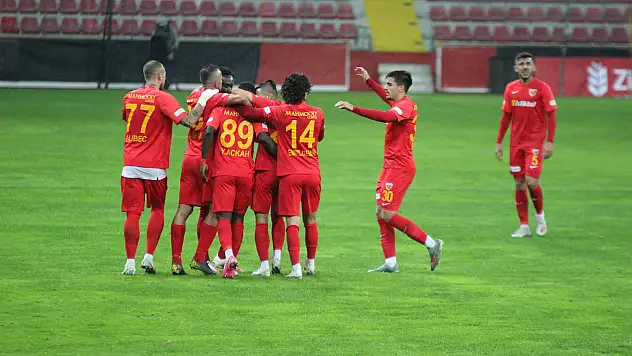 Kayserispor yedeklerle tur atladı: 5-0