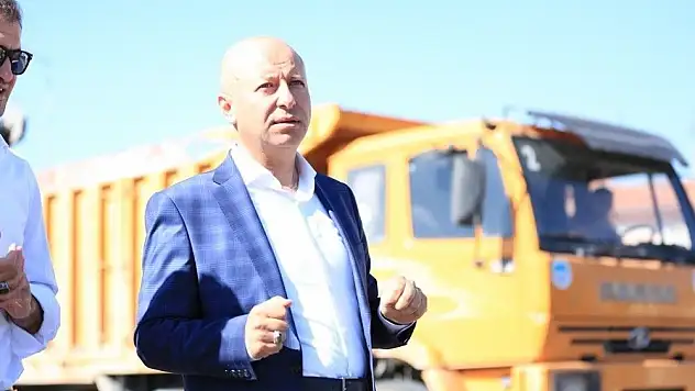 Ziya Gökalp'te yollar yenileniyor