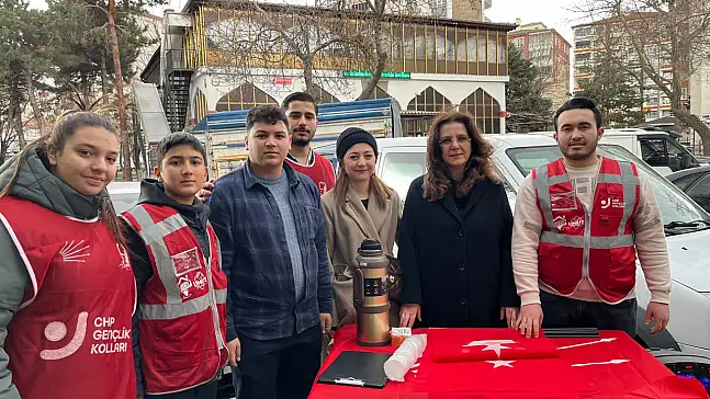 CHP heyeti Hürriyet pazarında vatandaşı dinledi!