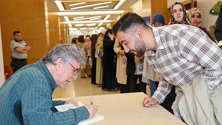 'Gençliğin Aklına Takılanlar'a Erol Göka cevap verdi