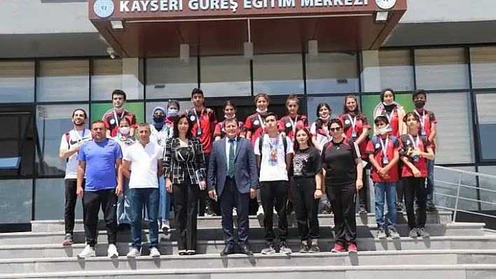 'Mutlu Yüzler' projesi meyvelerini vermeye başladı