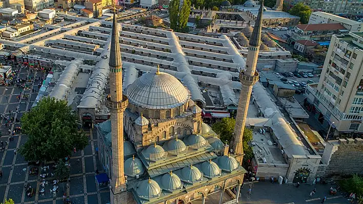 12.06.2023 Pazartesi günü Kayseri ilimizde namaz vakitleri