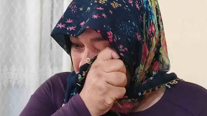 Kızından 12 gündür haber alamayan anne gözyaşlarına boğuldu