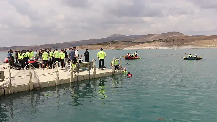 12 ilden Kayseri'ye gelerek unutulmaz bir gün geçirdiler