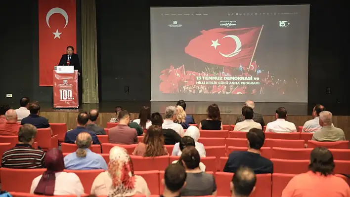 '15 Temmuz milli birlik zaferidir'