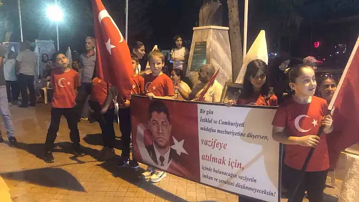 15 Temmuz Şehitleri için Kozan tek yürek oldu