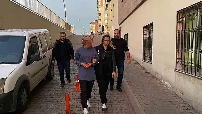 '3 ve 9 yaşındaki iki çocuğu hem anasız hem babasız bıraktı'