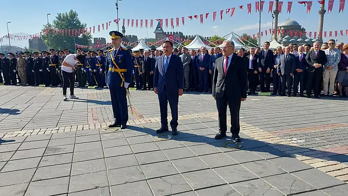 30 Ağustos coşkusu: Türk Milleti her zaman bağımsız olacaktır!