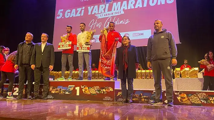 300 sporcu katıldı, şampiyon Kayseri'den çıktı