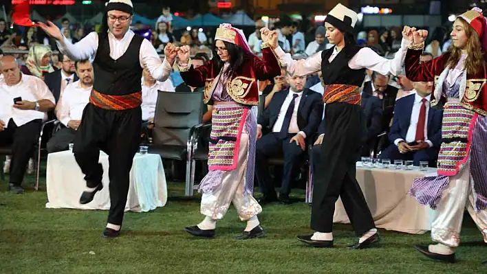 Festival çoşkuyla başladı