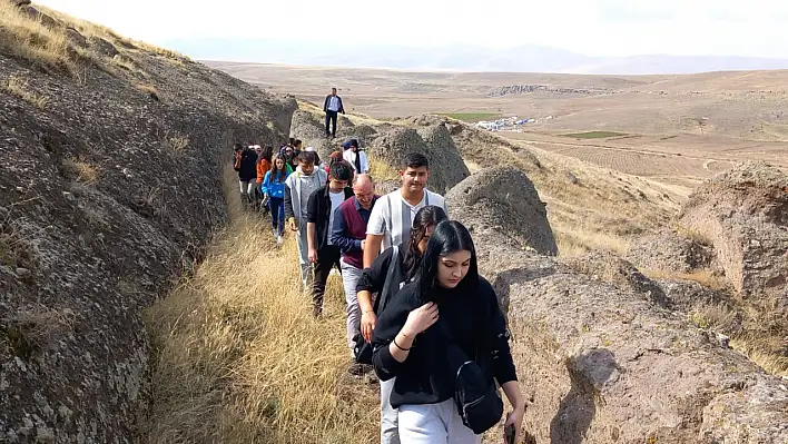 40 kişi hayatını kaybetmişti! Kayseri'deki o yola yoğun ilgi! Orayı görebilmek için yollara düştüler!