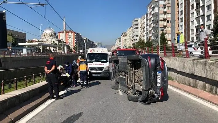 5 araçlık zincirleme kaza yaşandı