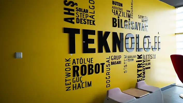 8-12 yaş arası çocuklar için ücretsiz robotik ve kodlama dersleri