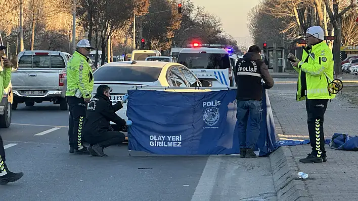 Acı haber: Yolun karşısına geçemedi!