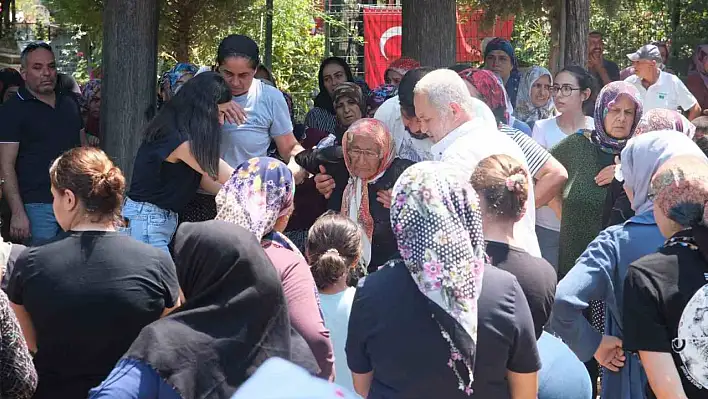 Acılı evlattan şok iddia: Annem yarış kurbanı oldu