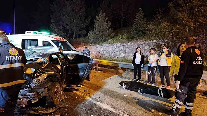 Adana'da 13 aracın karıştığı zincirleme trafik kazası: 7 ölü, 7 yaralı