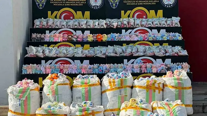 2 bin 605 'Labubu' oyuncak ele geçirildi