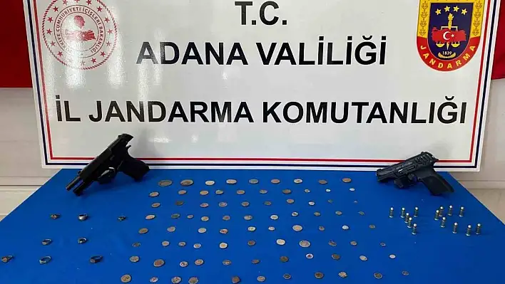 Adana'da 8'i gümüş yüzük 104 adet tarihi eser ele geçirildi