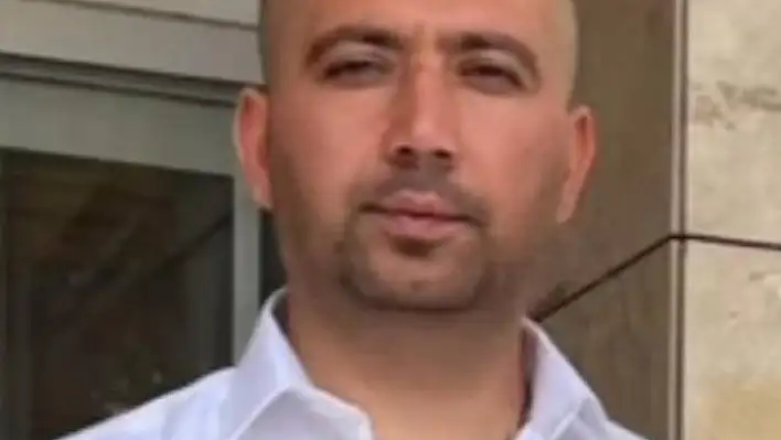 Aracına binerken kurşun yağmuruna tutuldu