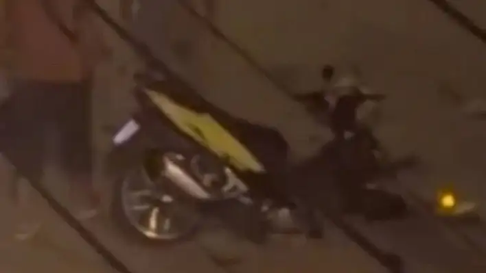İki motosiklet çarpıştı: 2 yaralı