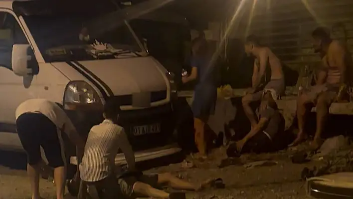 Silahlı kavga :  1 ölü, 4 yaralı