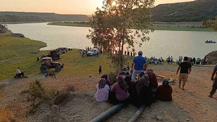 Uzman çavuş nehirde kayboldu