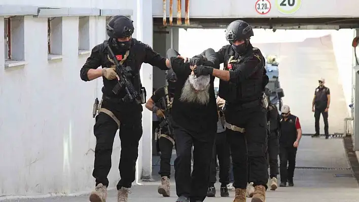 DEAŞ operasyonu: Sözde Türkiye emiri tutuklandı
